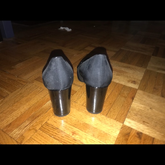 Shoes - Picture 3 of 4